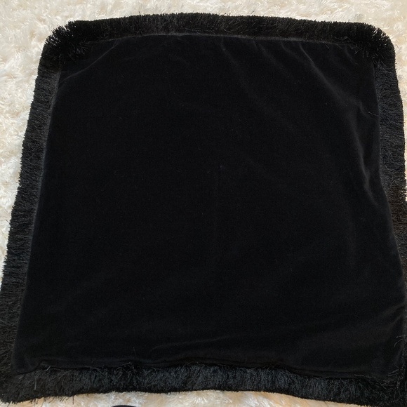 - 🖤 CUSTOM MADE EUROPEAN CUSHION COVERS (4) - Picture 4 of 8